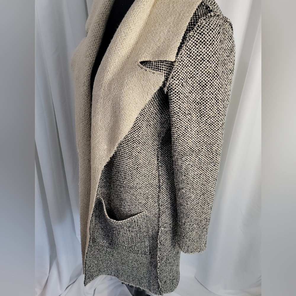 24/7 Reversible cardigan, Small - Picture 4 of 6